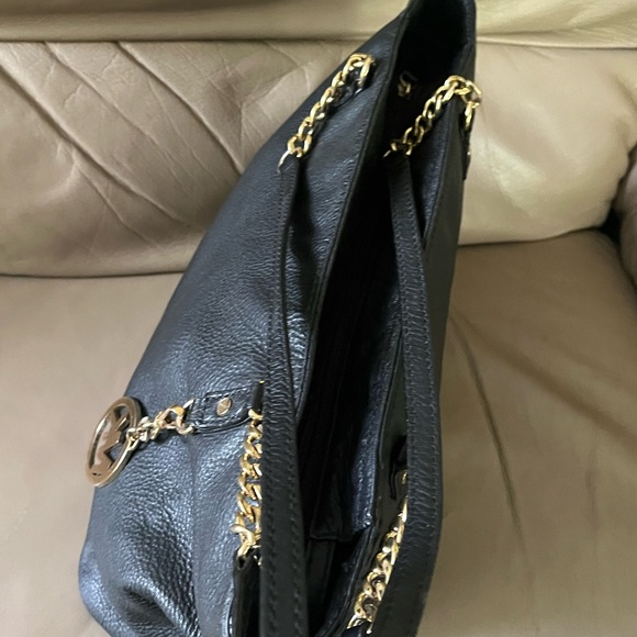 Authentic Micheal Kors bag - Picture 10 of 15